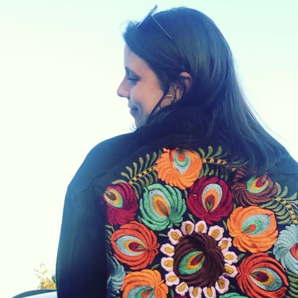 Meet your Posher, Raeanna